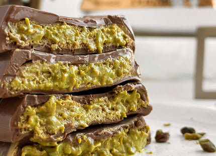 BeeMax Dubai Style Milk Chocolate Bar with Pistachio Cream & Kadaif, 7.05 oz (Pack of 36)